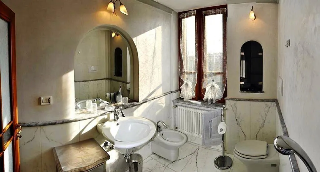 Villa Beatrice Lonato del Garda 0*,  Italien