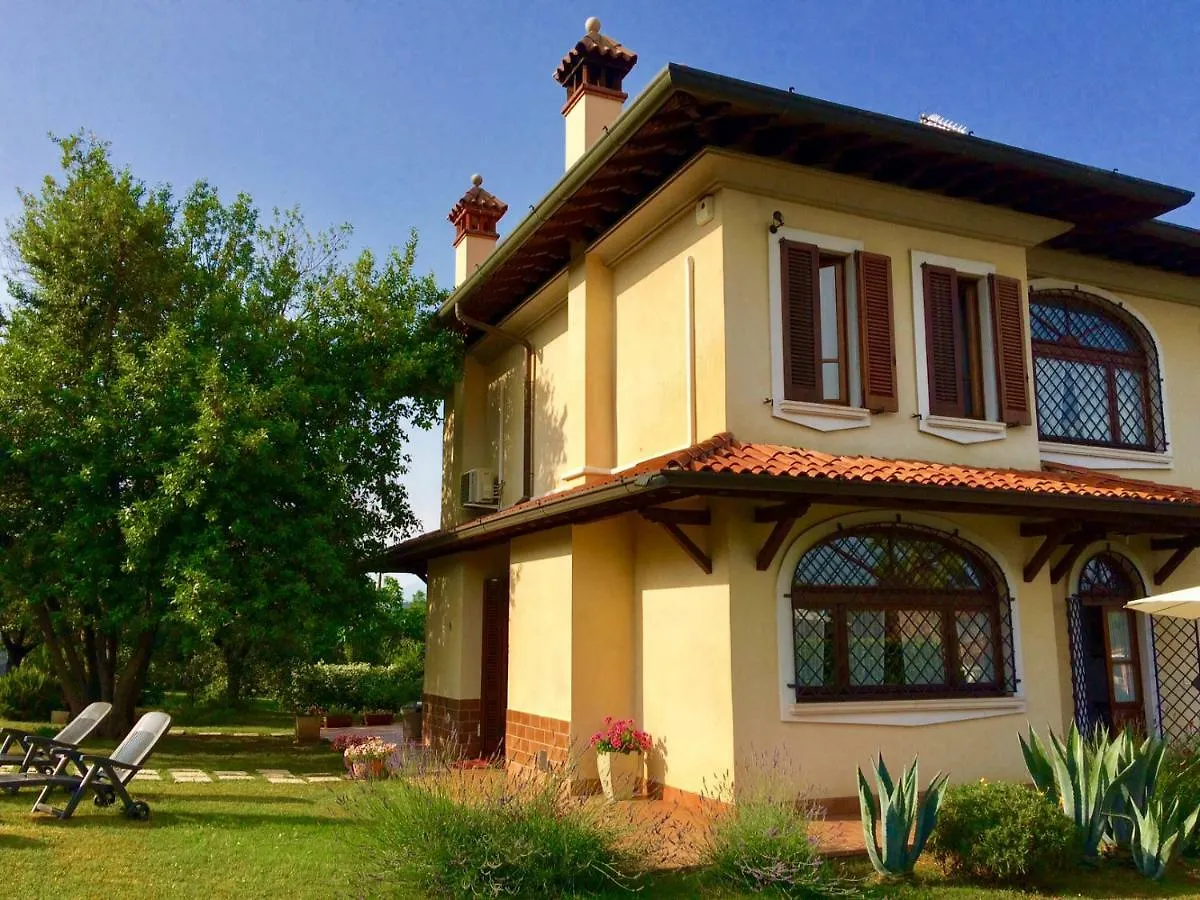 Villa Beatrice Lonato del Garda 0*,  Italien