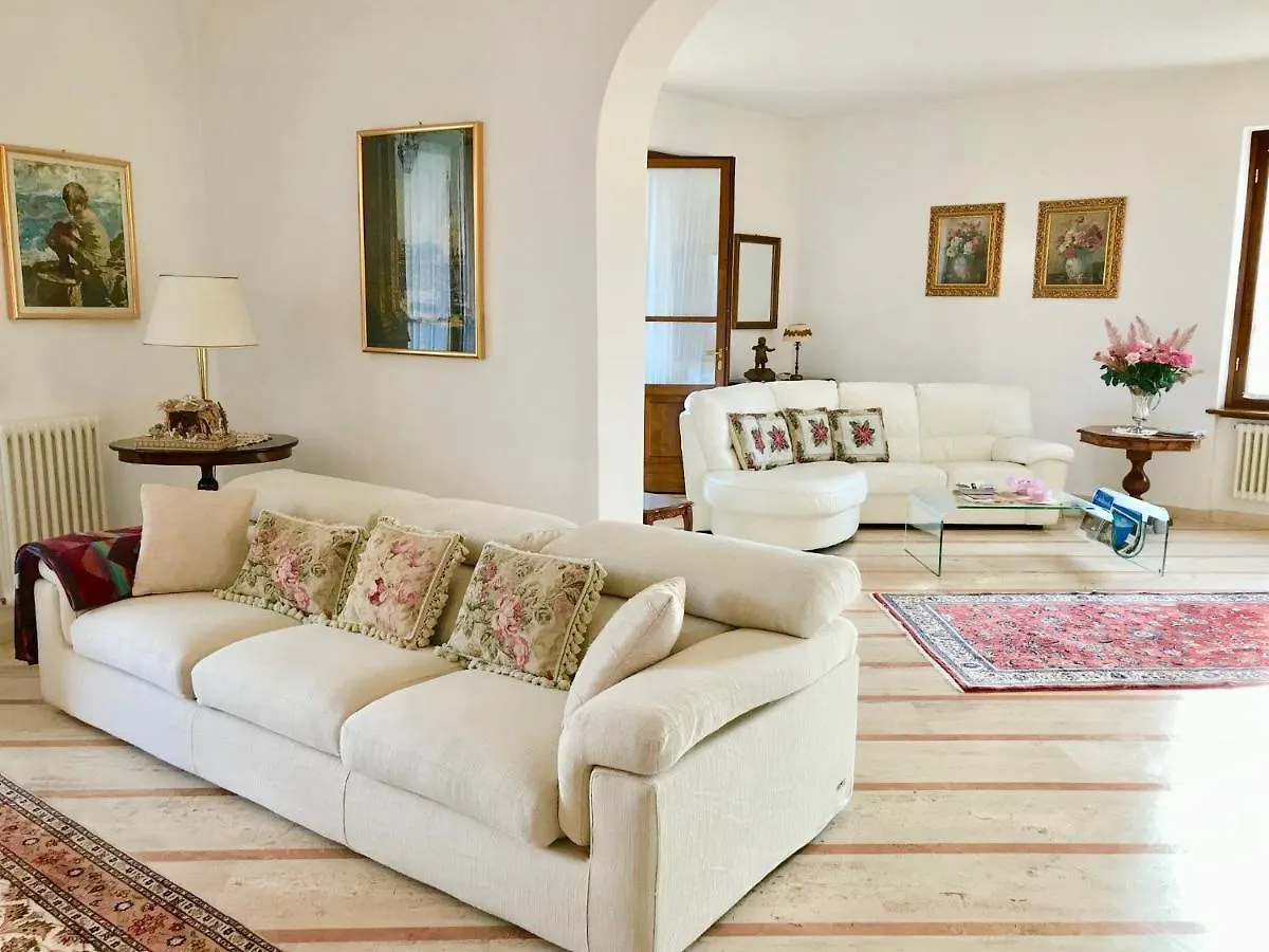 Villa Beatrice Lonato del Garda 0*,